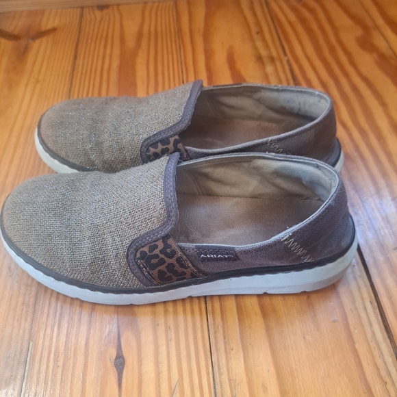 Ariat Cruisers Brown Leopard Print Moccasin Loafers Size 7B - Picture 3 of 3